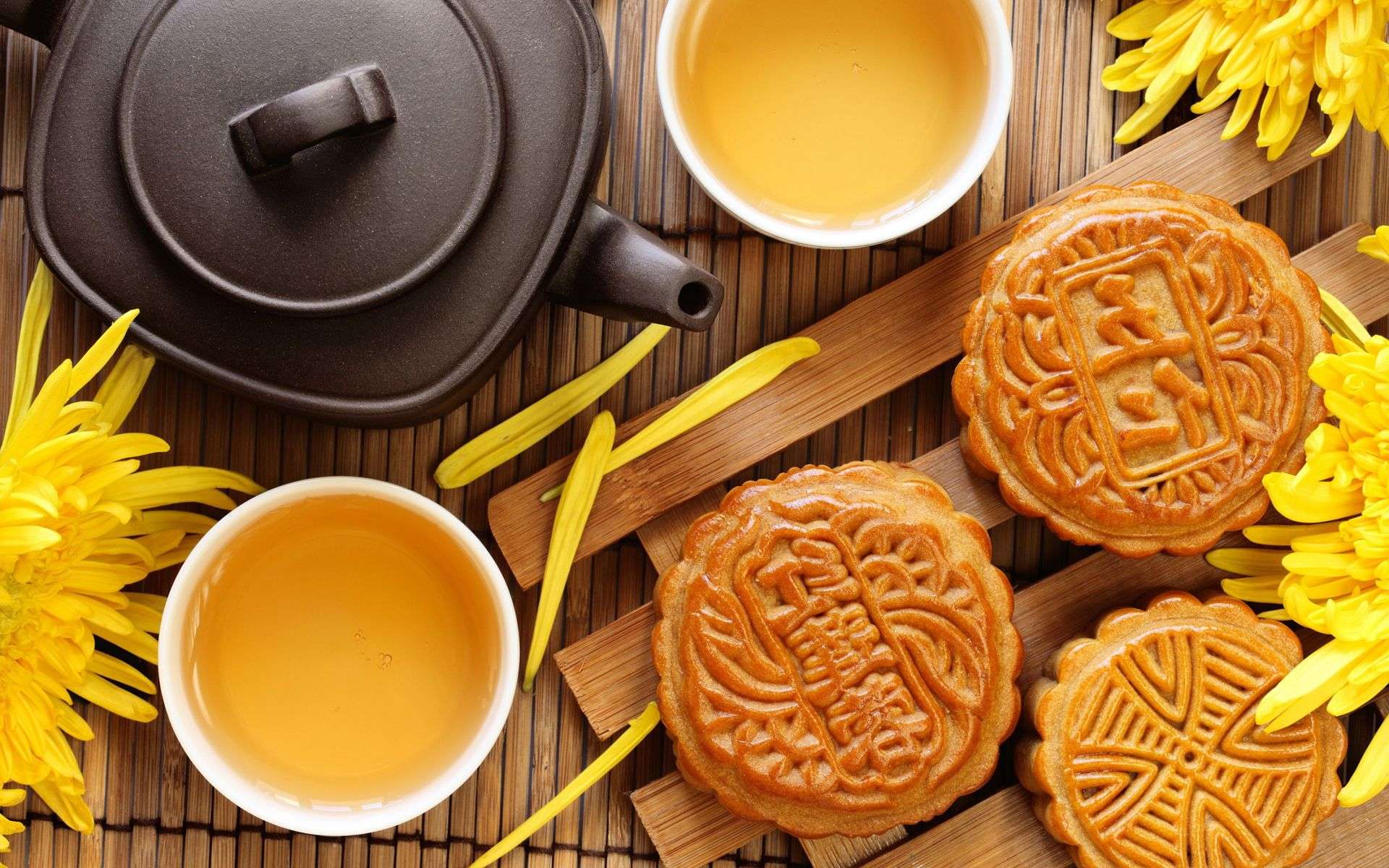 Traditional Chinese Mid-Autumn Festival mooncakes