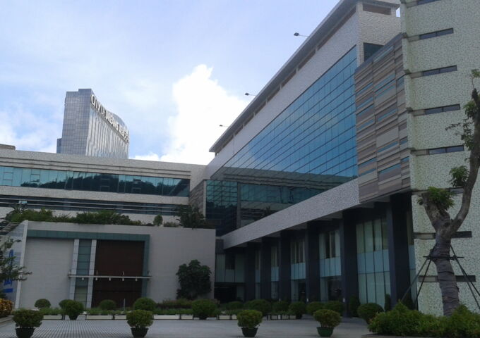 MACAU UNIVERSITY OF SCIENCE AND TECHNOLOGY ASSISTANT PROFESSOR SALARY visual data 3