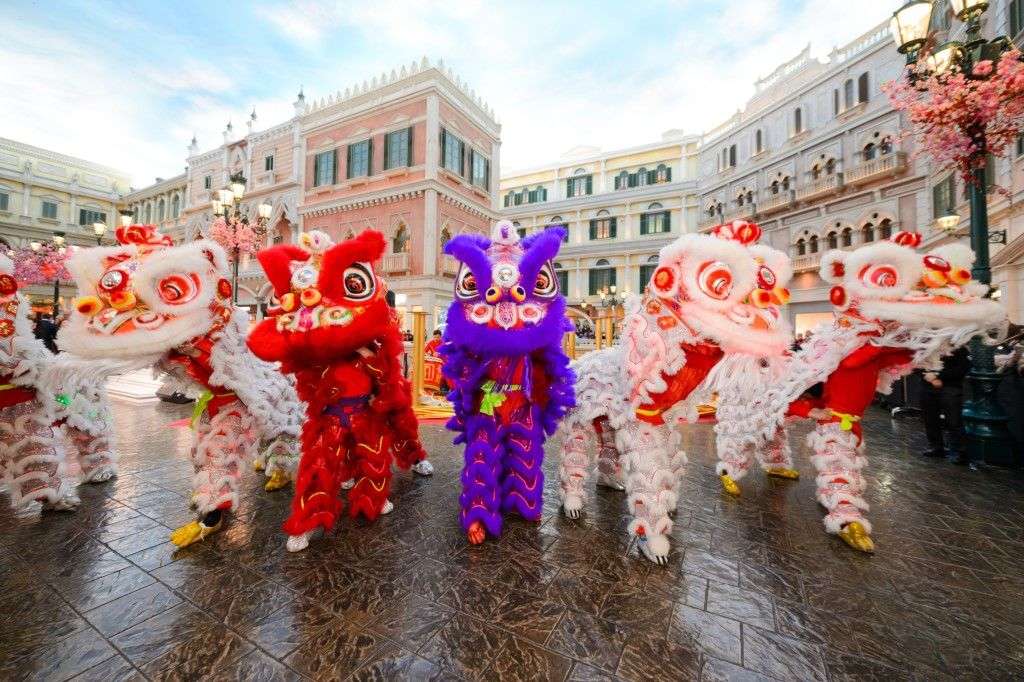 Lion Dance Blessing Ceremony at Soppes at Venetian (1)