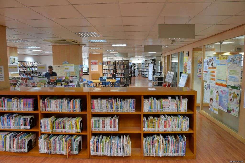 Ilha Verde Library