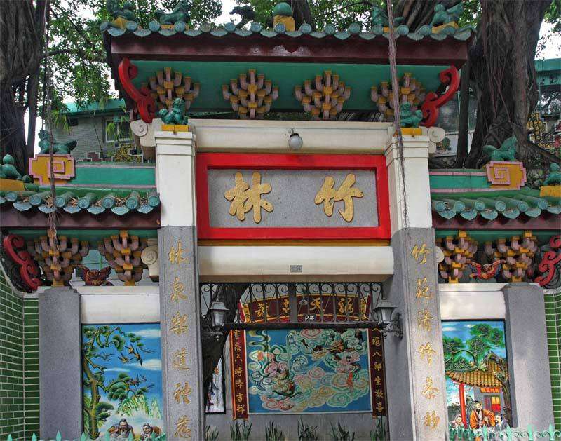 zhulin temple entrance