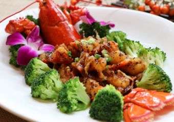 Sofitel Macau Mistral-Wok-fried Lobster With Peppercorn Sauce