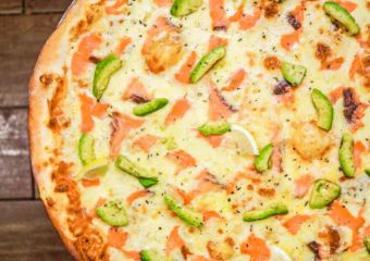 Giro Pizza avocado