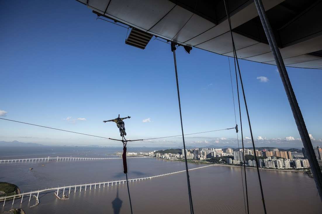 Macau tower bungy