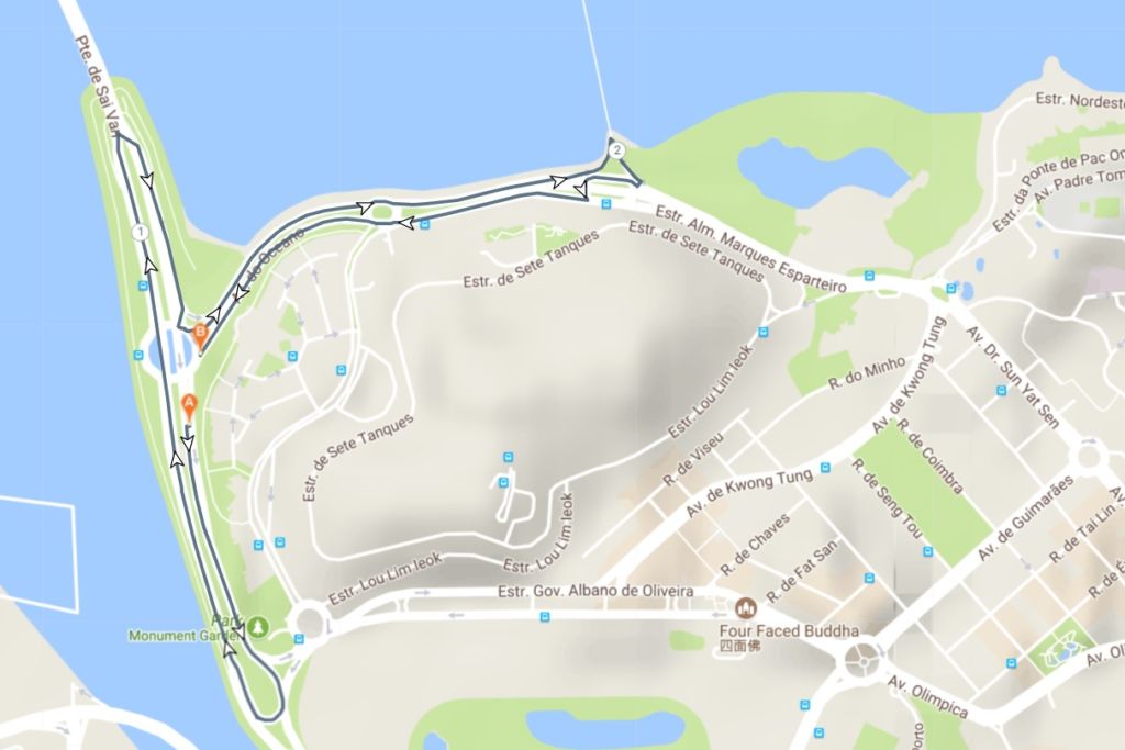 Running course around leisure area of Taipa waterfront. 