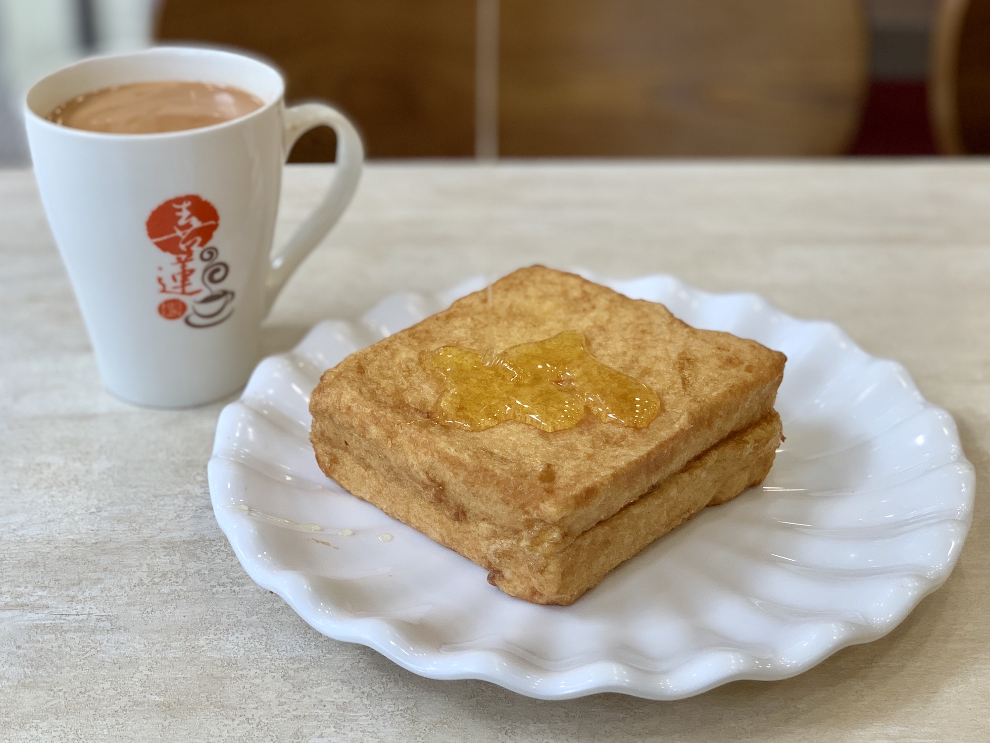 Hei Lin Cafe Interior French Toast and Milk Tea Macau Lifestyle