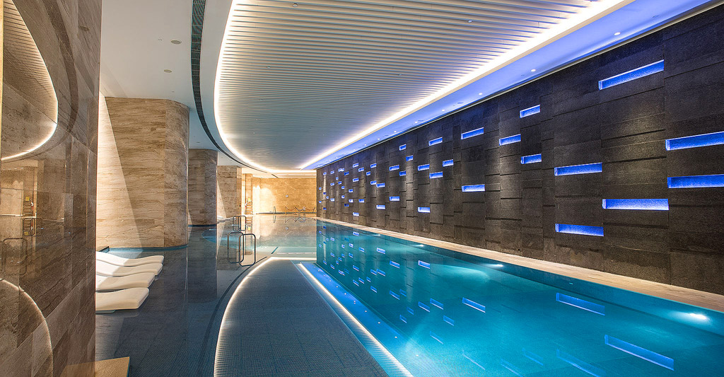 One-Oasis-Macau-inside pool