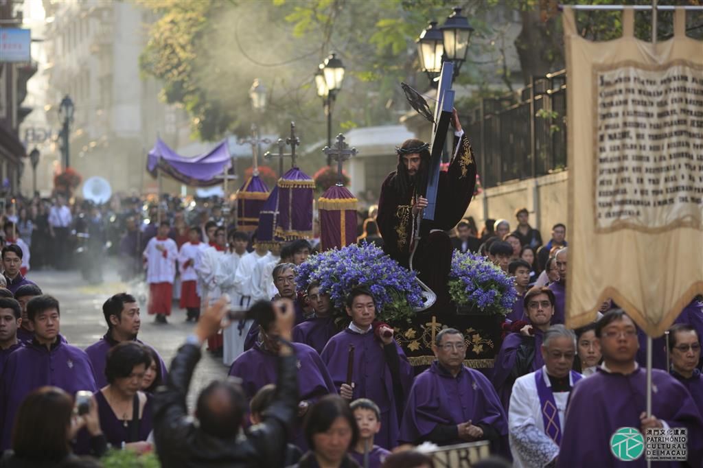 The procession of Our Lord Bom Jesus dos Passos MAcau Lifestyle