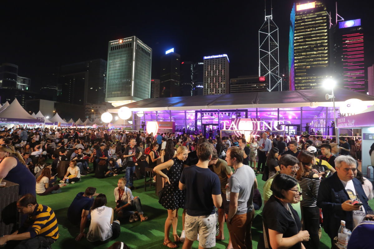 HK wine and dine festival 10th edition night caption