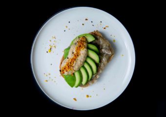 Healthy-Habits-Superfood-Cafe_mushroom-avocado-toast
