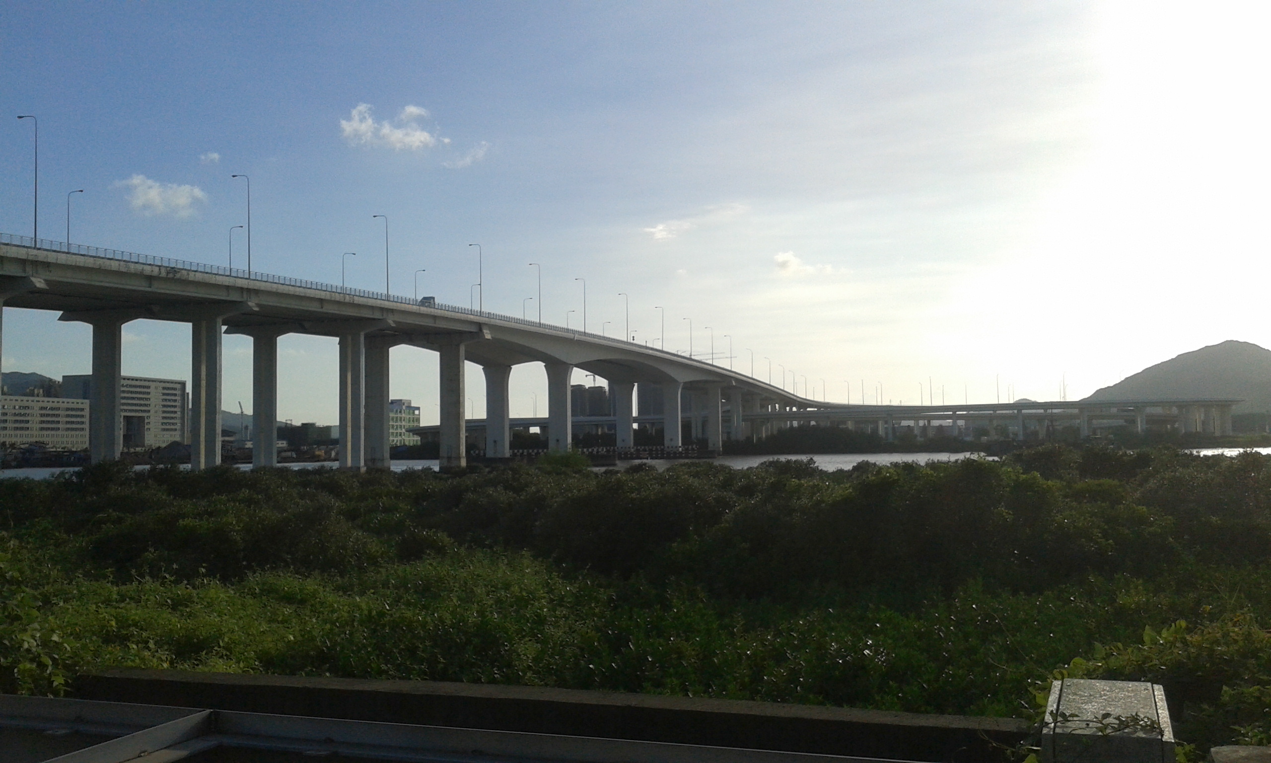 macau zhuhai border Ponte Flor de Lótus