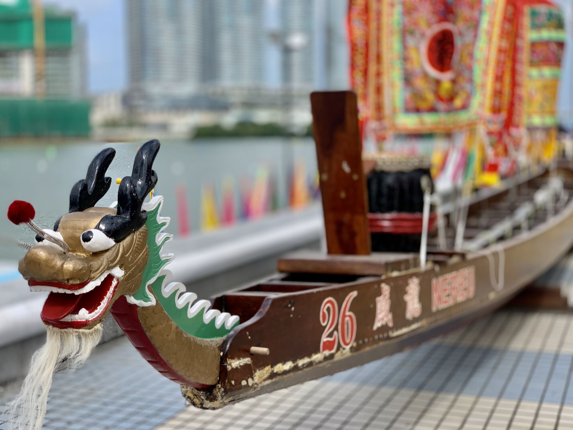 Historical Dragon Boats Keep Rowing This Year - Macau Lifestyle