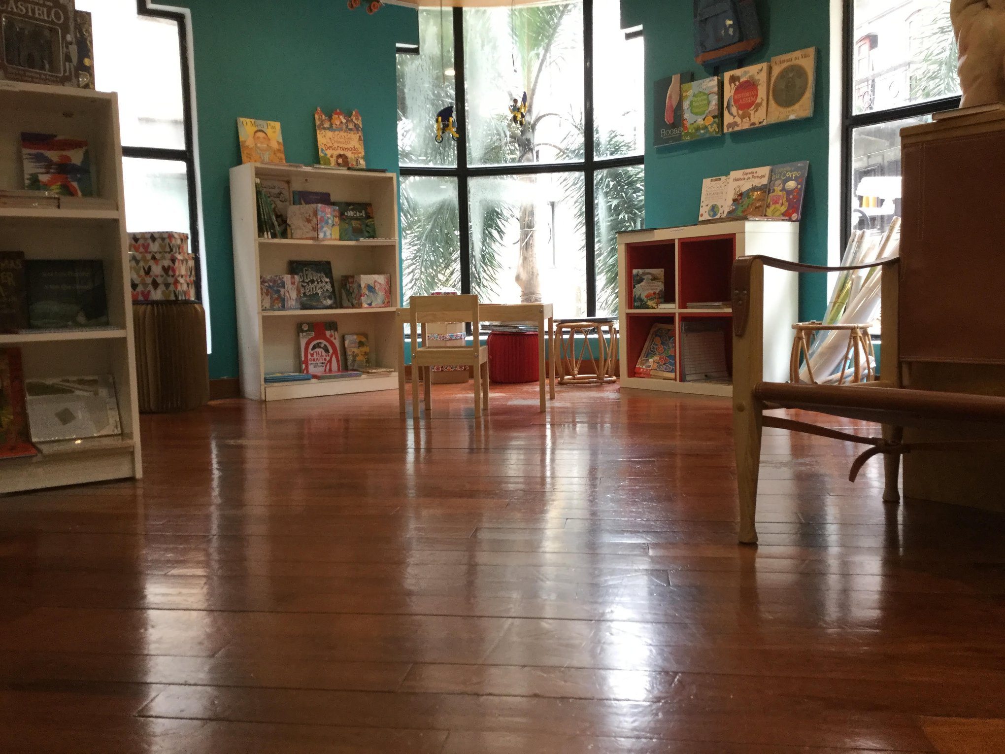 Livraria Portuguese Bookshop Macau Kids Corner
