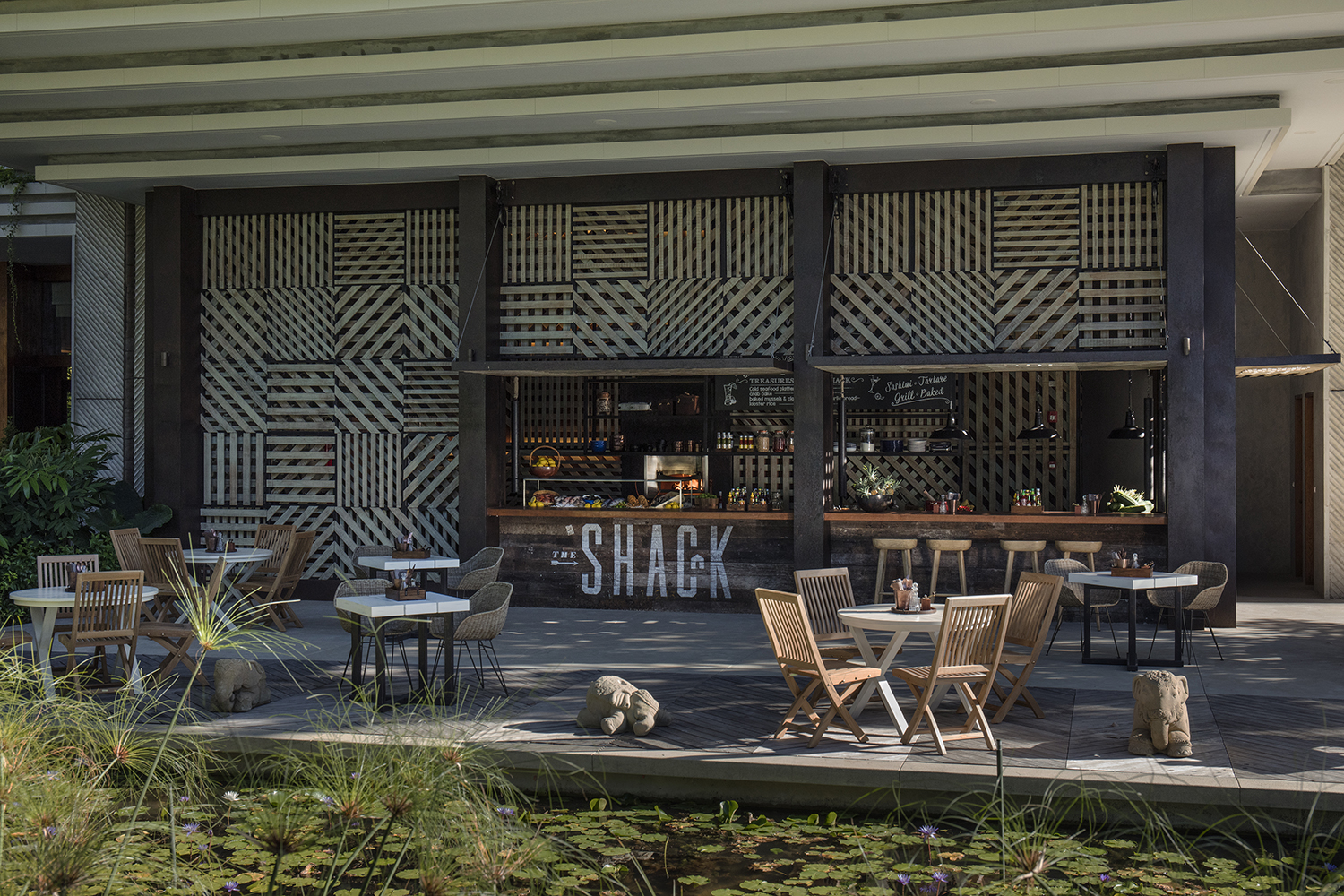 Rosewood Phuket hotel dining Shack restaurant