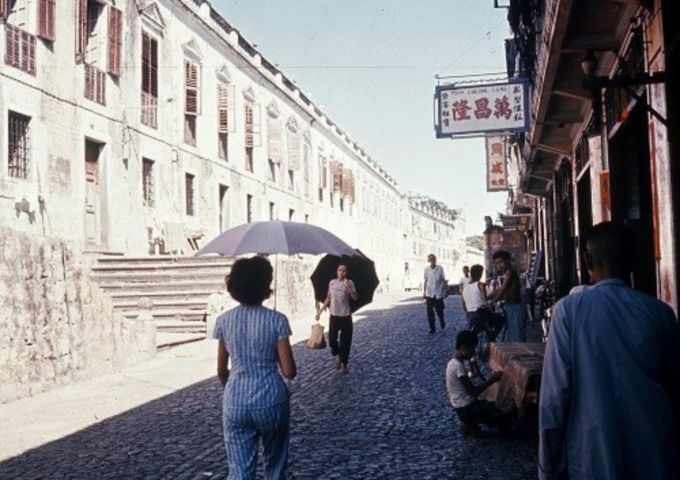 Walking Around: Macau's Oldest Streets - Macau Lifestyle