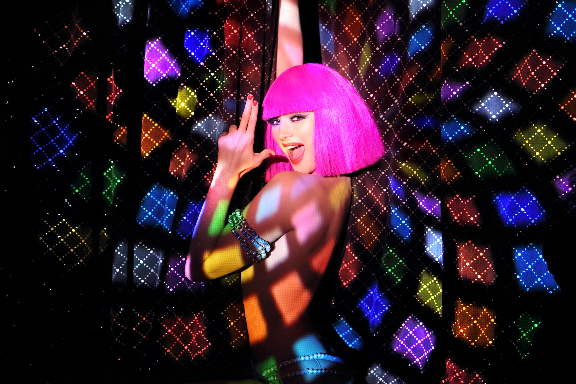 RiccardoTinelli@KikaRevolver_rideau