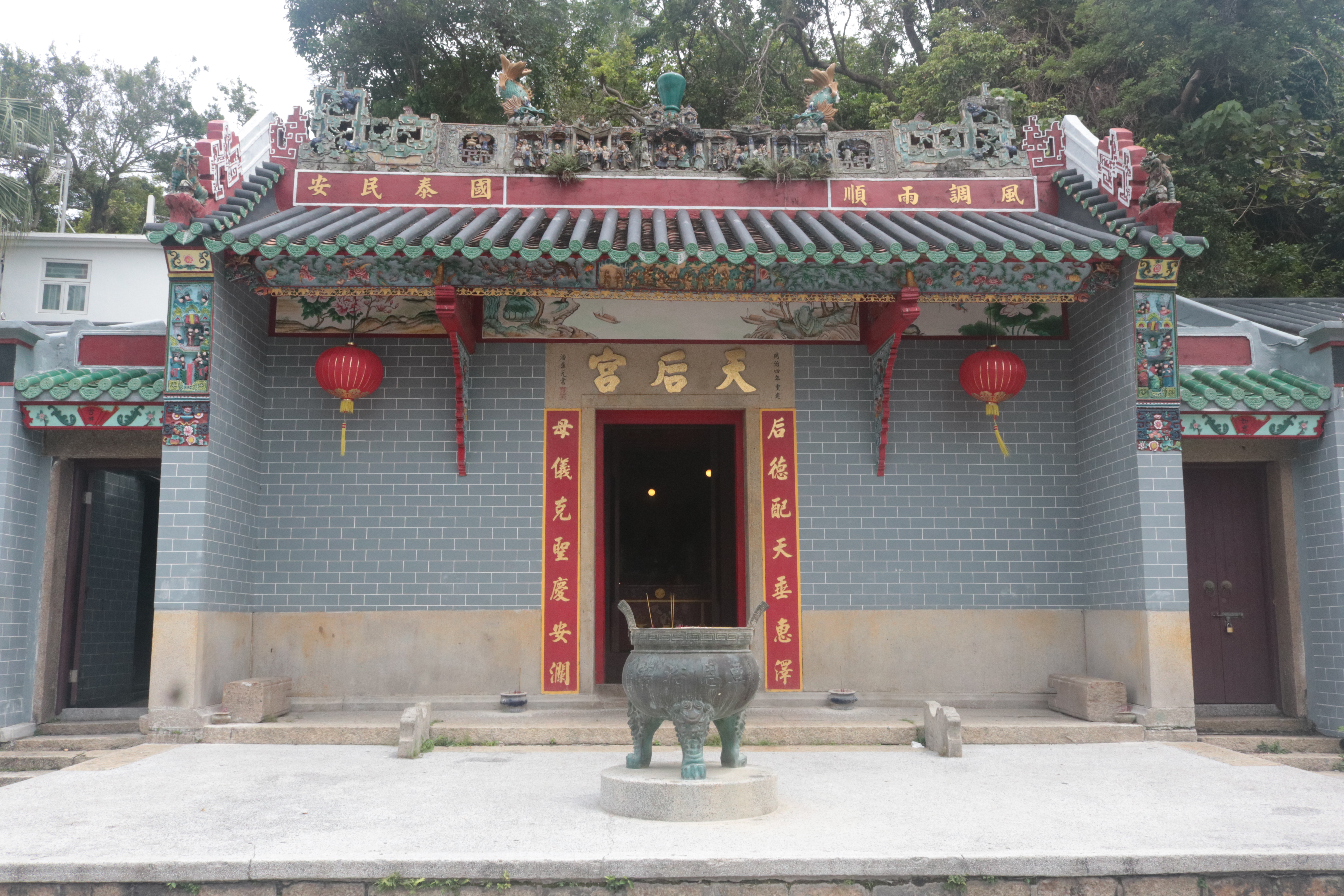Cheung Chau Island Temple