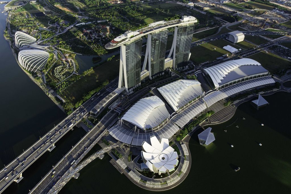 Wake Up Here: Marina Bay Sands Singapore - Macau Lifestyle