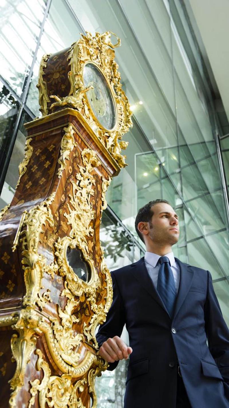 Mikael Kreamer with clock