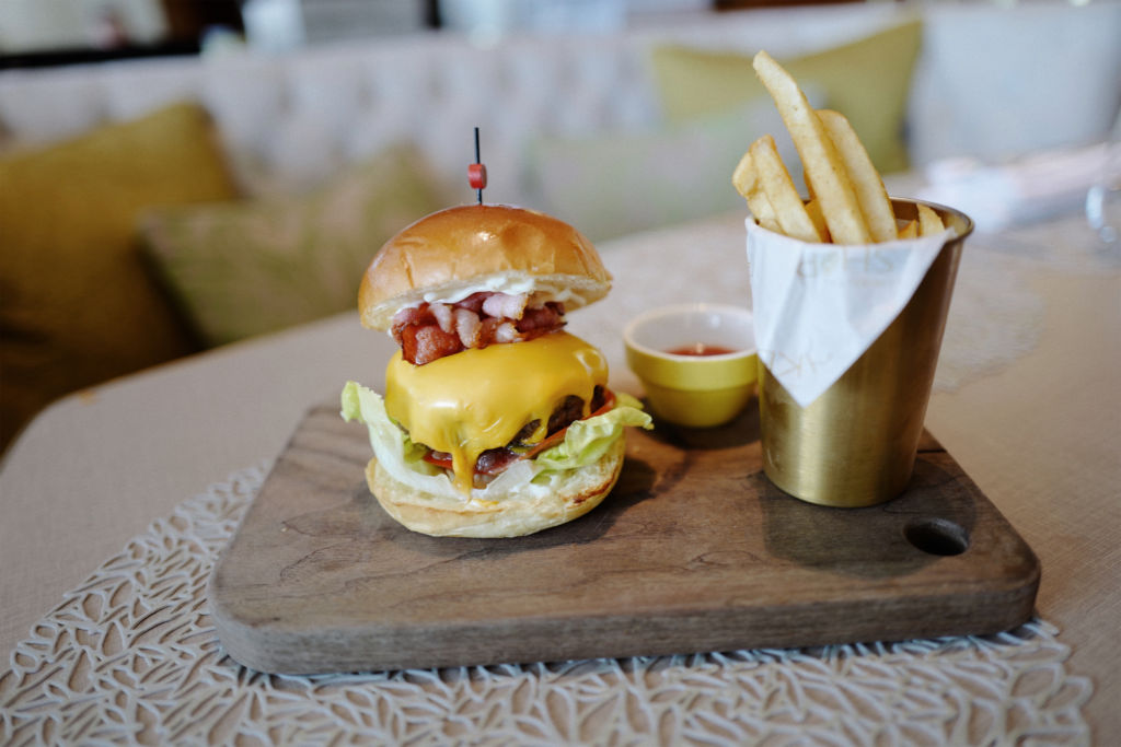 Mandarin Oriental Hotel Macau Lobby Lounge menu MO Wagyu Burger