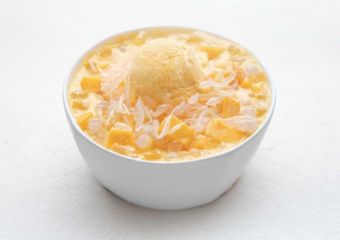 mango dessert at Golden Mix Dessert Soup