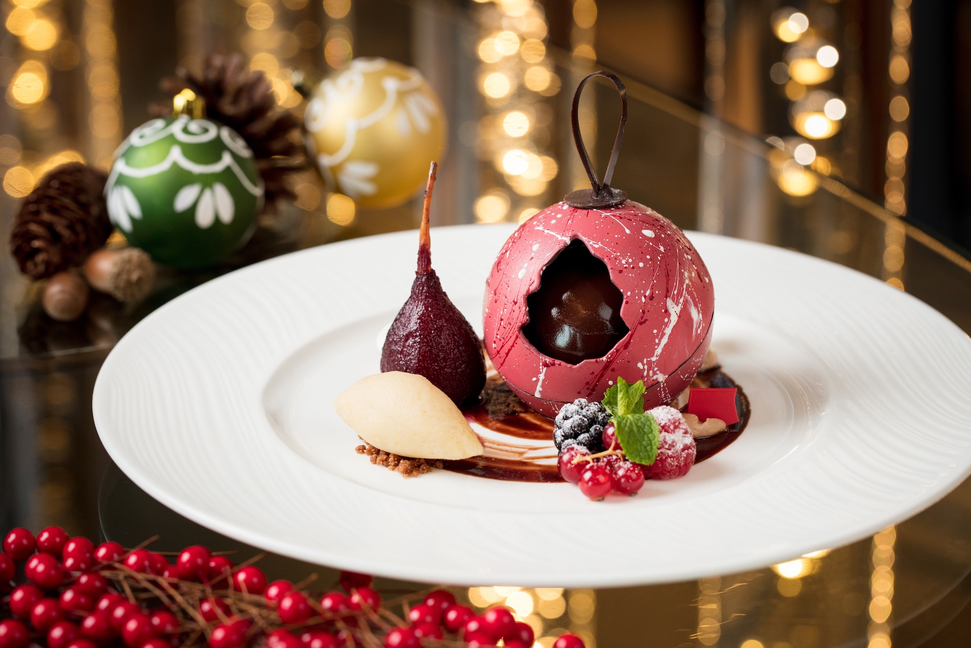 Banyan Tree Macau – Belon – Christmas Dinner Set Menu – Dark Chocolate with Red Wine Poached Pear_1
