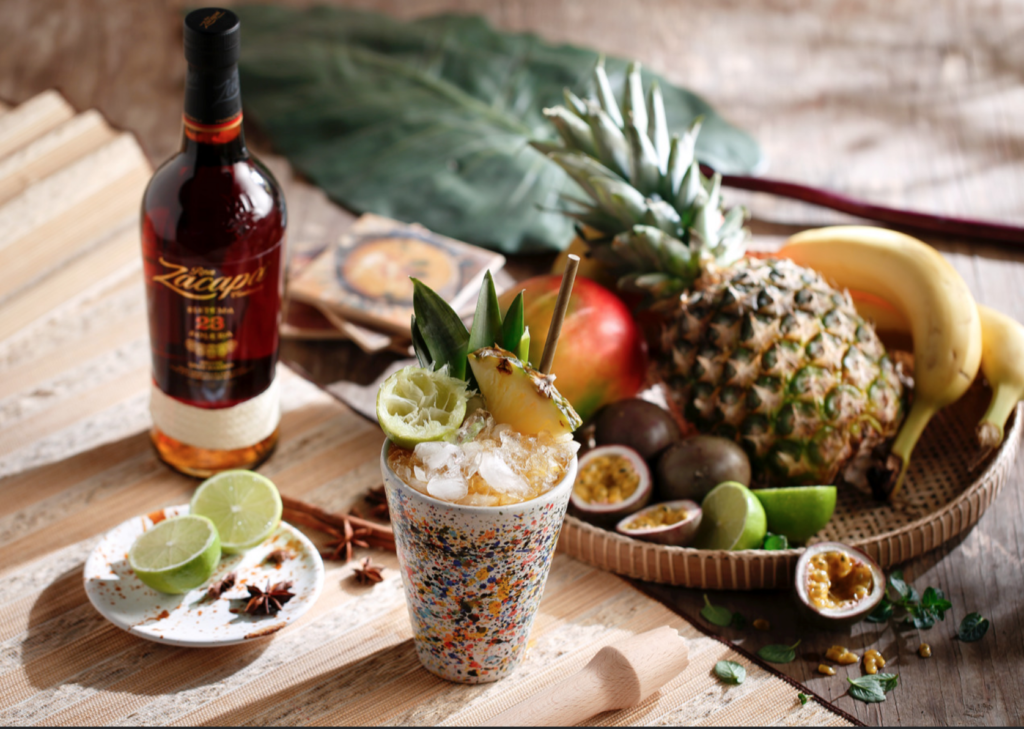 Bar Stories Full Photo Mandarin Oriental Cup with Pineapple and Drink Bottle