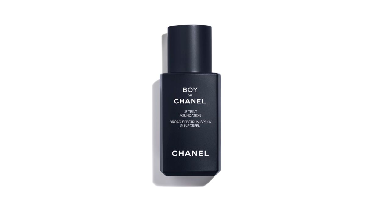 boy de chanel foundation Men’s Make-up