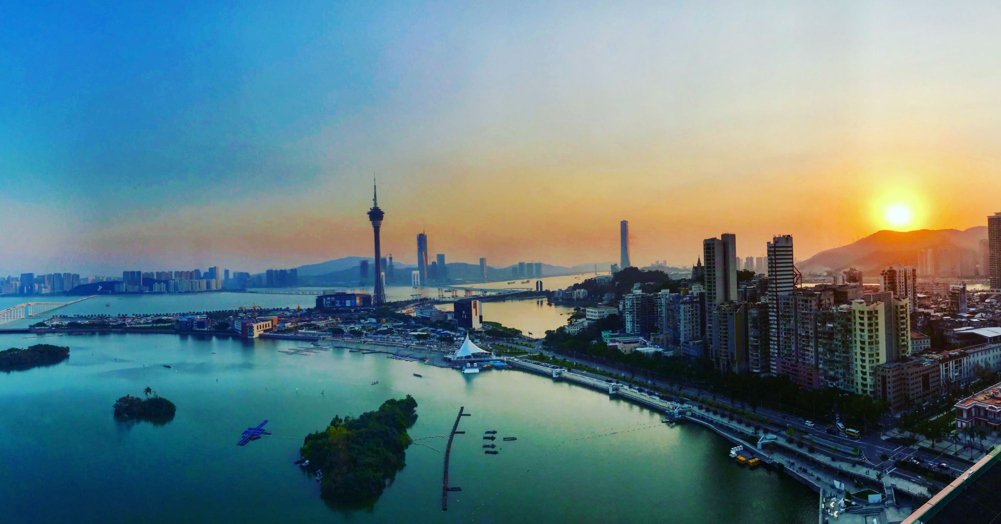 View of Macau Tower and Nam Van Lakes from Sky 21 Sunset Time Outdoor Macau Lifestyle