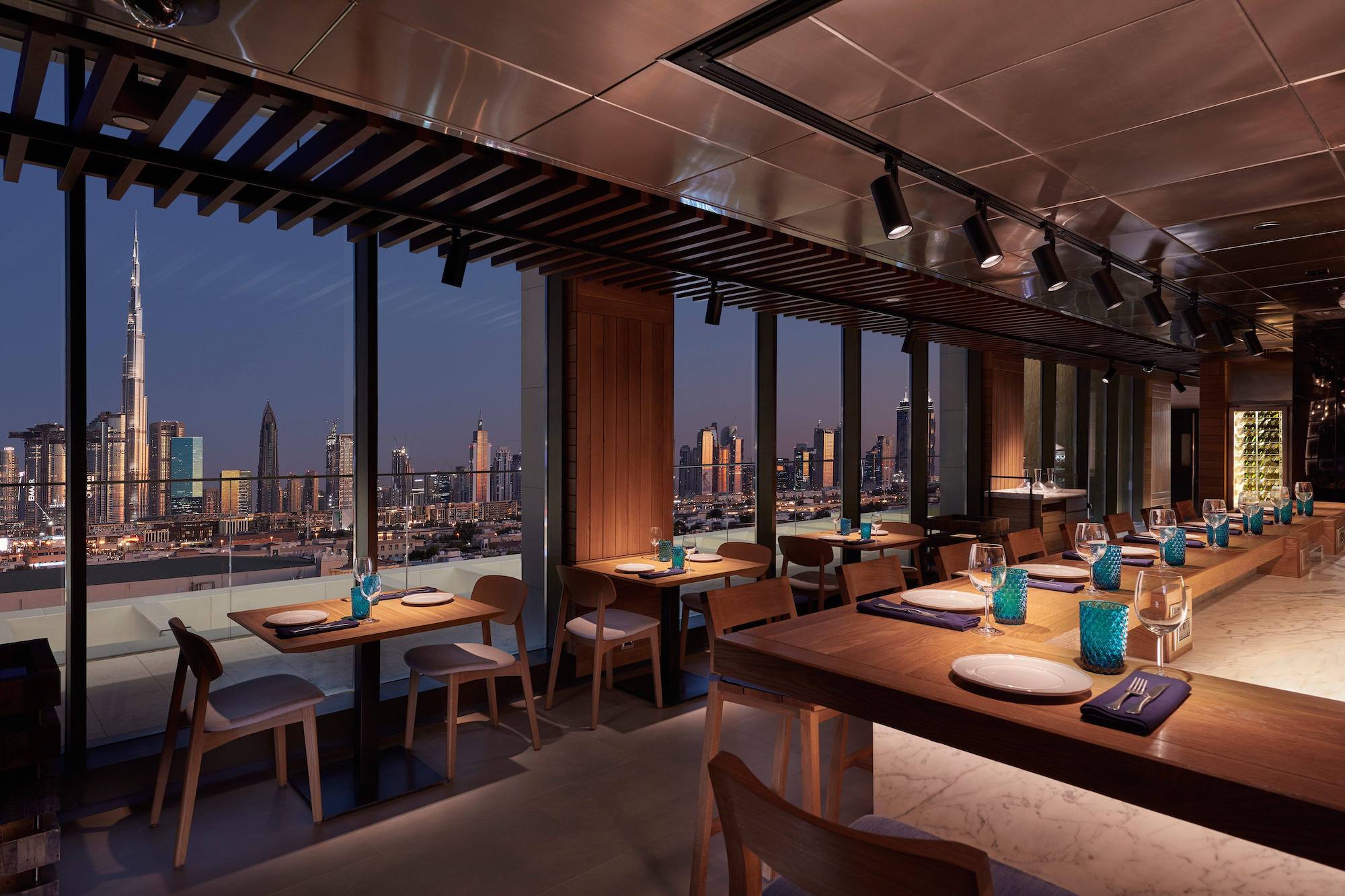 Mandarin Oriental Jumeira, Dubai fine dining tasca dusk