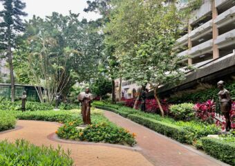Commander Ho Yin Garden View Inside Macau Lifestyle