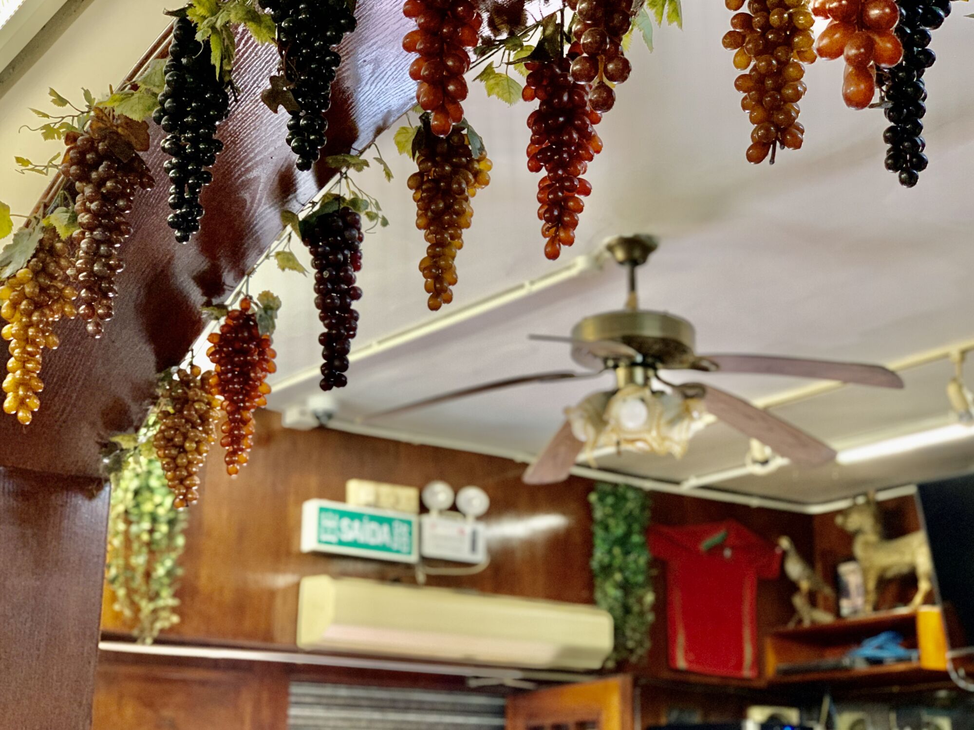 Petisqueira Interior Decorative Grapes in the Ceiling Detail and Fan Macau Lifestyle
