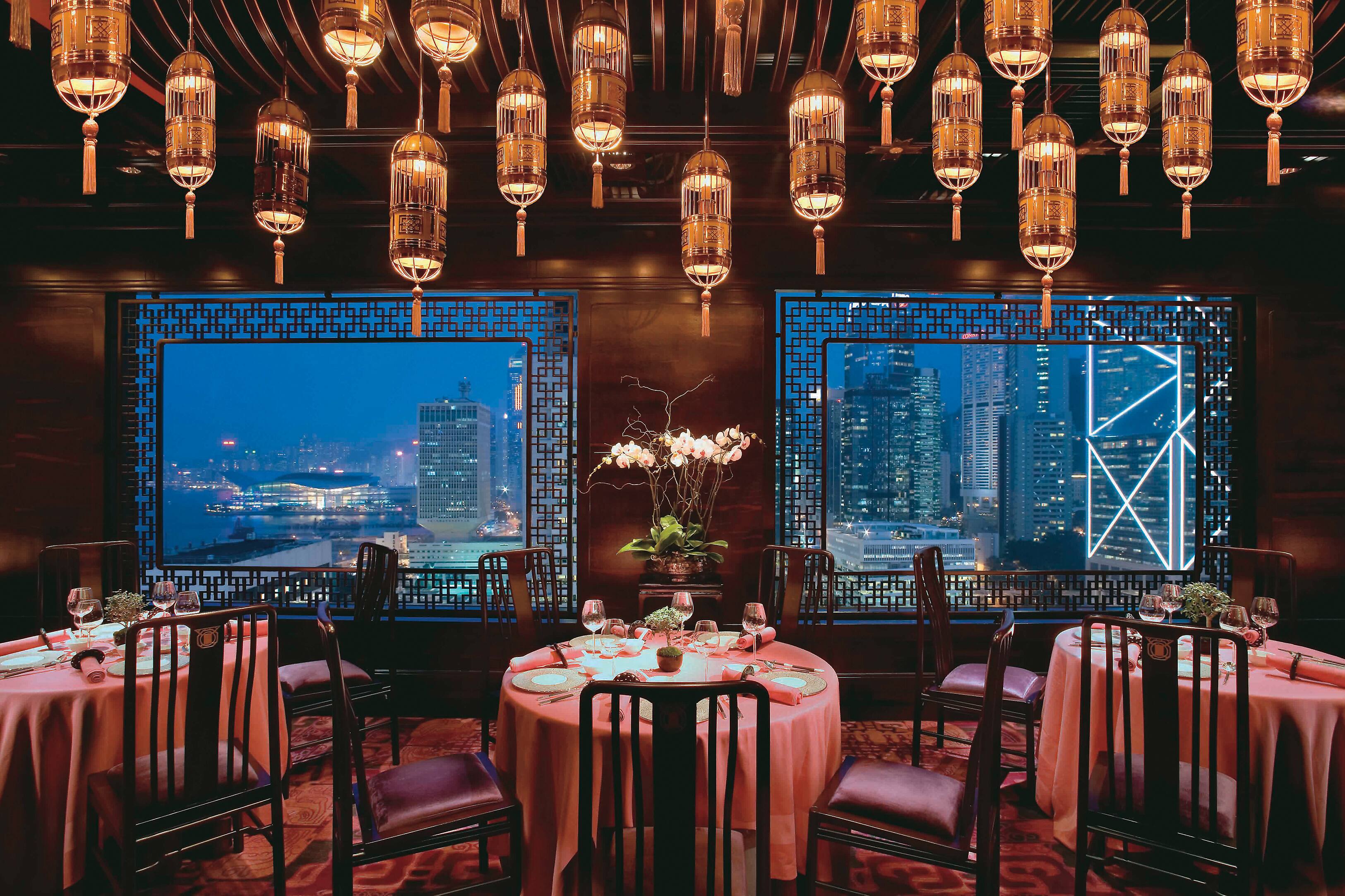 hong-kong-restaurant-man-wah-mandarin oriental