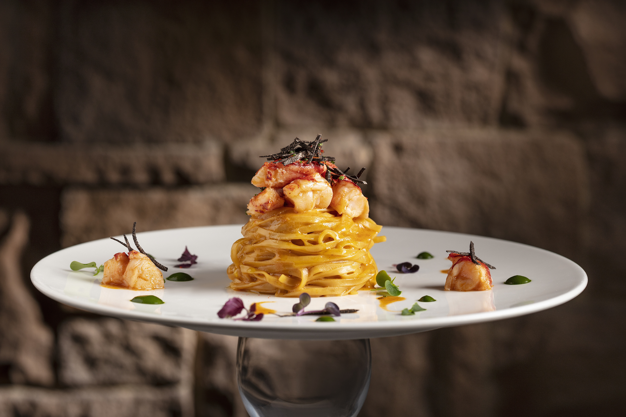 VM Portofino – Homemade Tajarin pasta, lobster, lobster sauce, seasonal fresh truffle