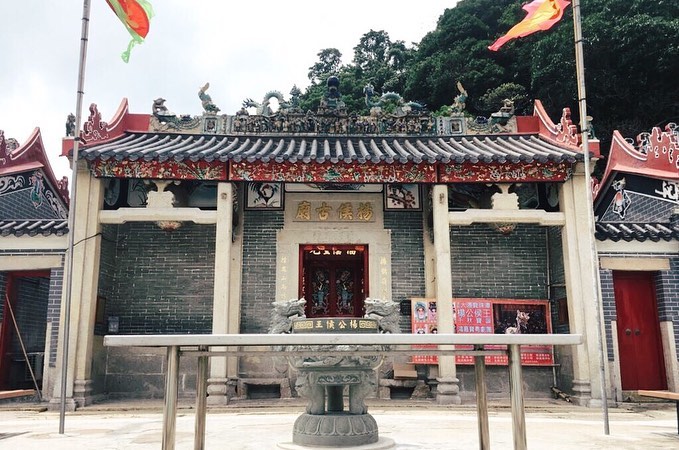 Tai O Fishing Village Yeung Hau Temple-11