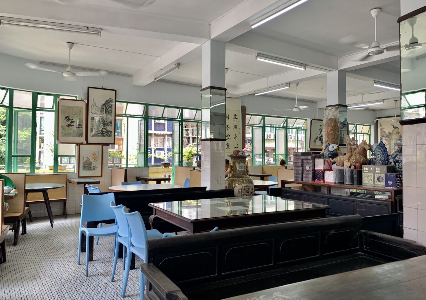 Long Wa Teahouse Macau Lifestyle