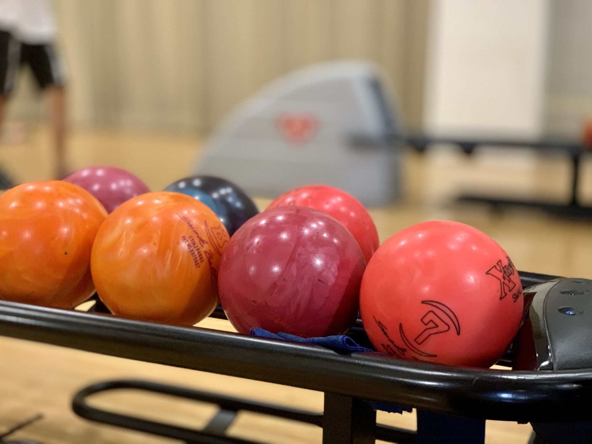 centro de actividades juvenis hipodromo youth centre bowling balls Macau Lifestyle