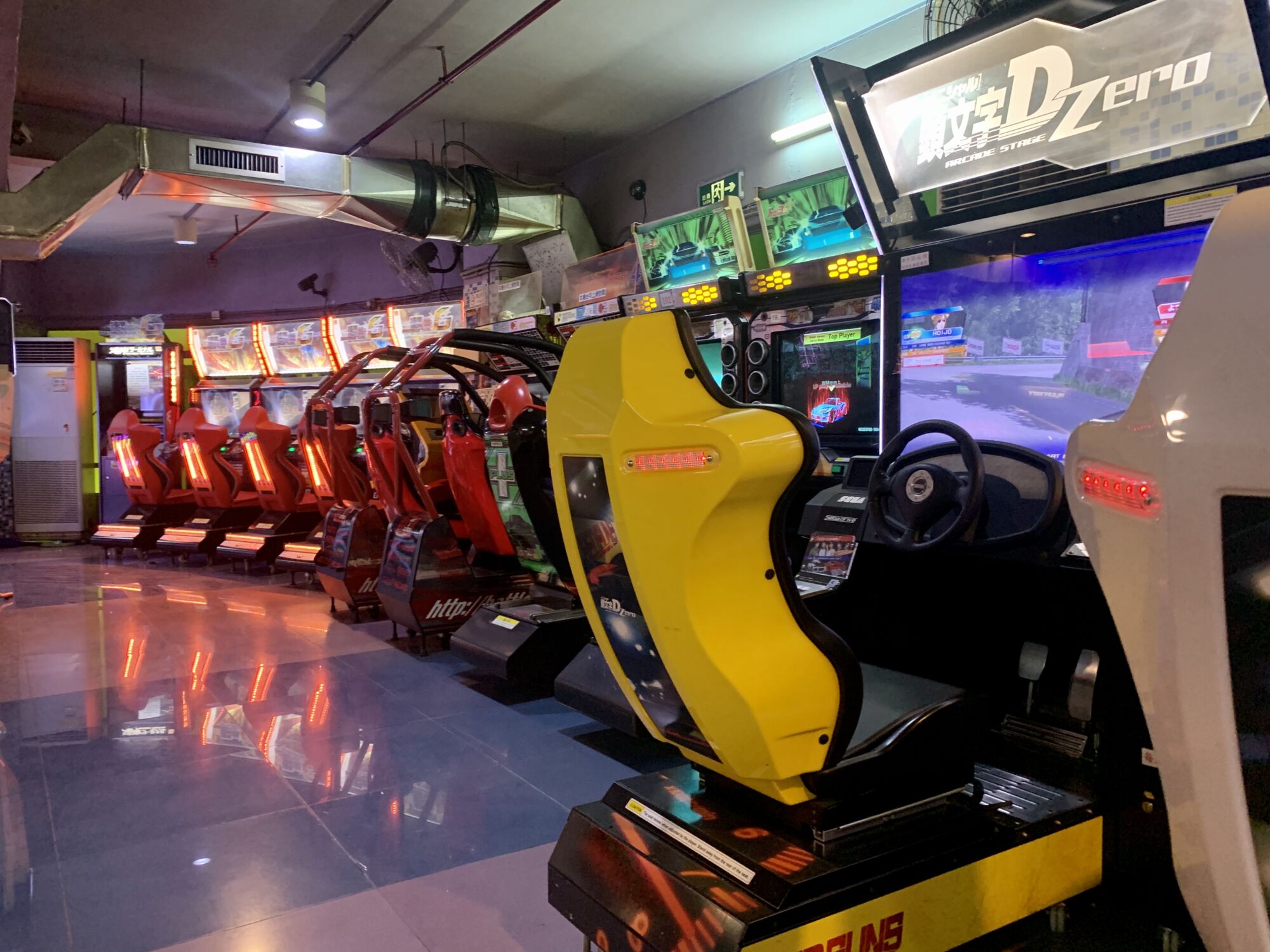 Novo Jogo Gaming Arcade Areia Preta interior Racings Macau Lifestyle