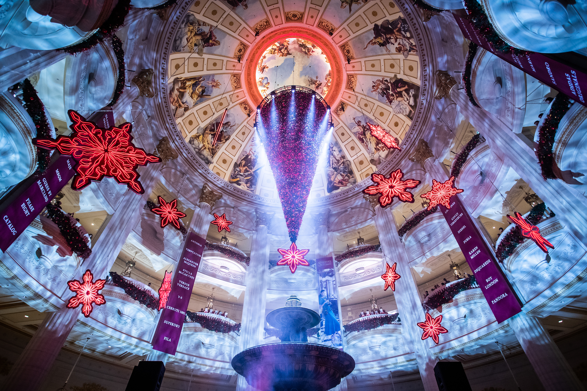 Louis Vuitton co creates Christmas decor at Sands Shoppes Macao - Inside  Retail Asia