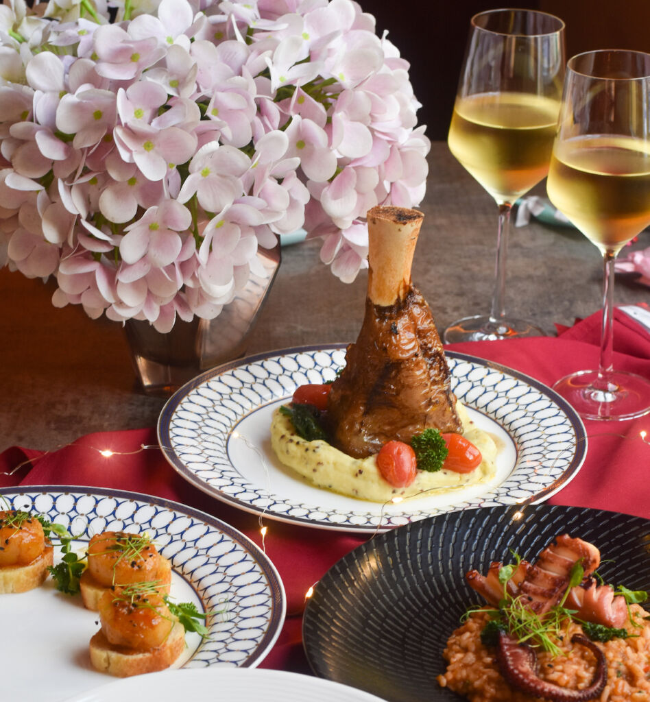 Tapas de Portugal Veal Shank with Quinoa Mashed Potatoes and Sauteed Spinach 04