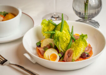 Aux Beaux Arts At MGM Salad with Cabbage Macau Lifestyle