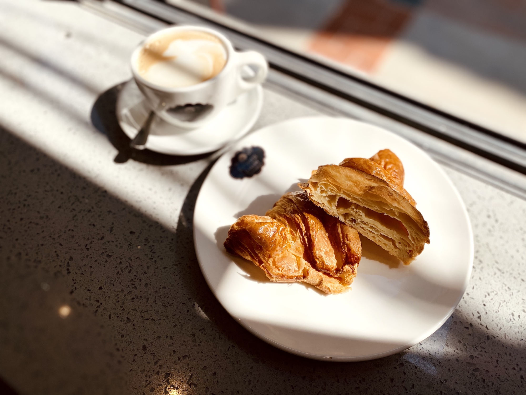 portuguese bakery taipa village croissant