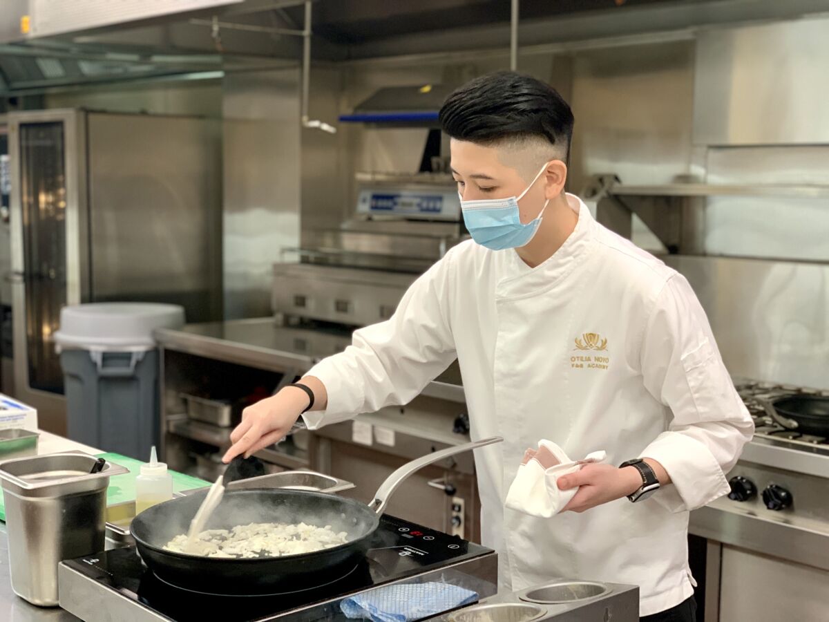 Macanese cuisine workshop at Wynn Food and Beverage Academy