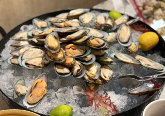 The Grand Buffet_Grand Lisboa Palace_mussels at seafood station_Macau Lifestyle