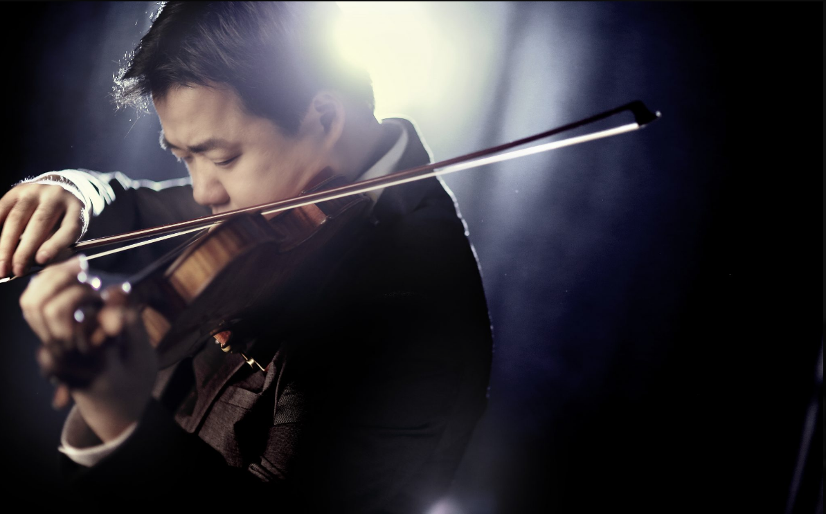 Violinist Ning Feng Macao Orchestra