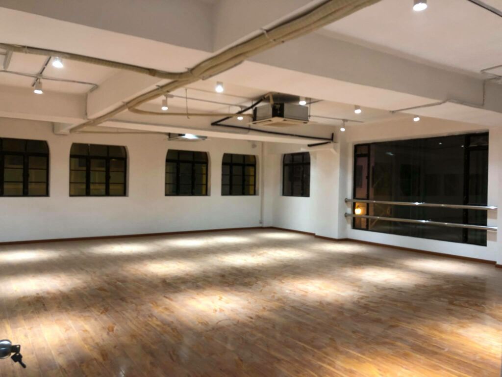 Nowz Dance Studio Inside