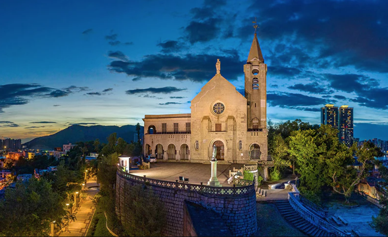 Penha Hill at Night