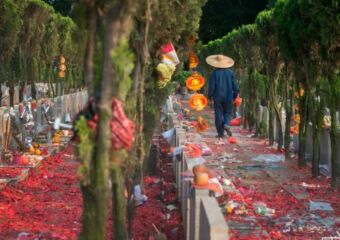 Tomb-Sweeping Festival